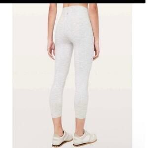 Lululemon Wunder Under High-Rise Striped 7/8 Tight Luxtreme Women's Size 2